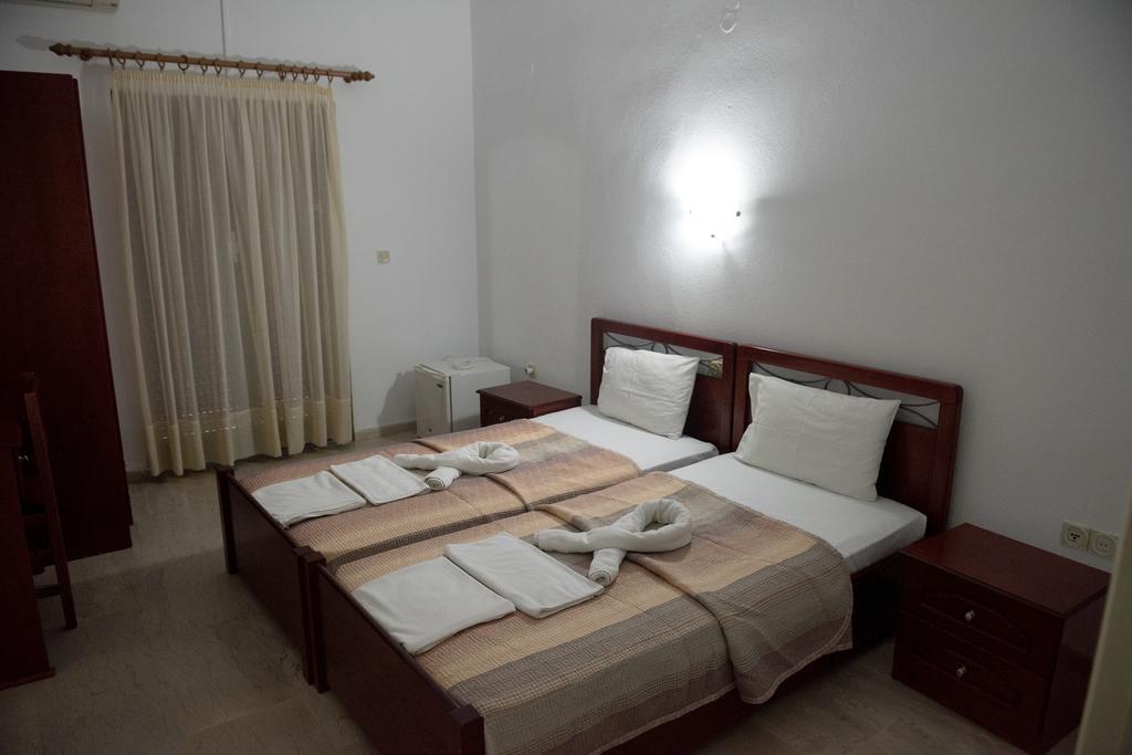 Hotel Glaros Ammoudia Habitación foto